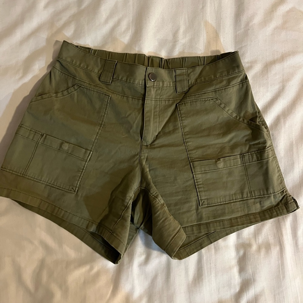 Mountain Hardwear Cargo Shorts